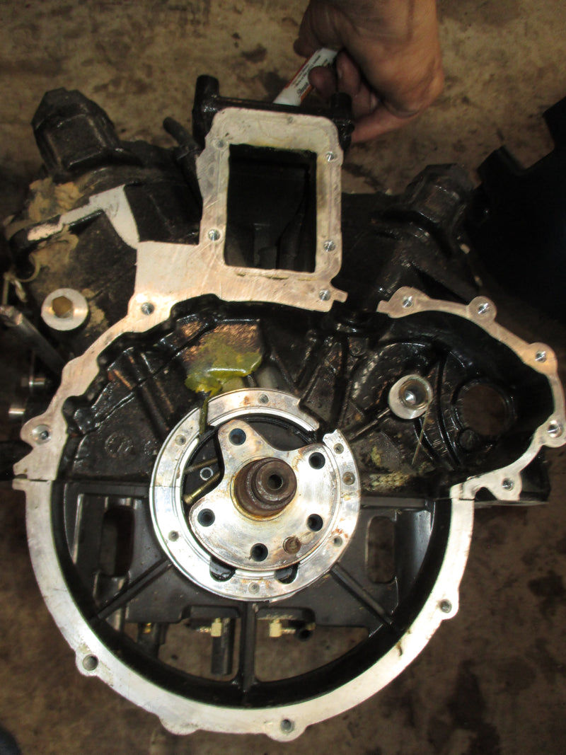 Evinrude Ficht 90hp 2 stroke outboard crankcase powerhead
