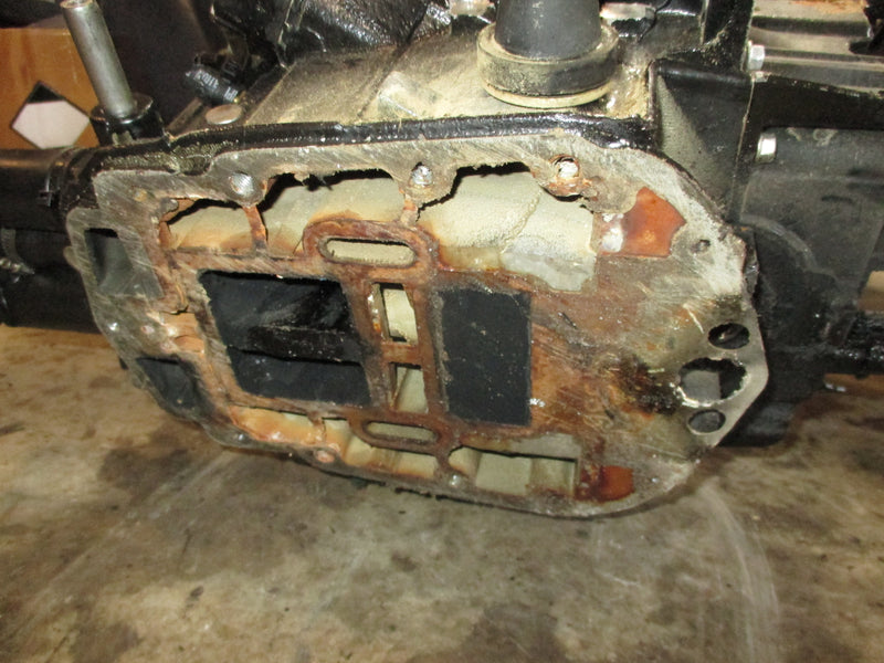 Evinrude Ficht 90hp 2 stroke outboard crankcase powerhead
