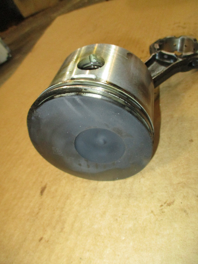 2006 Evinrude 90hp outboard E-tec outboard piston and rod