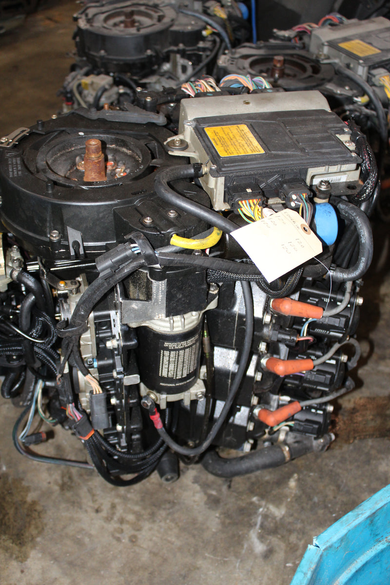 Evinrude 150HP Ficht 2 Stroke Outboard Dressed Crankcase Powerhead