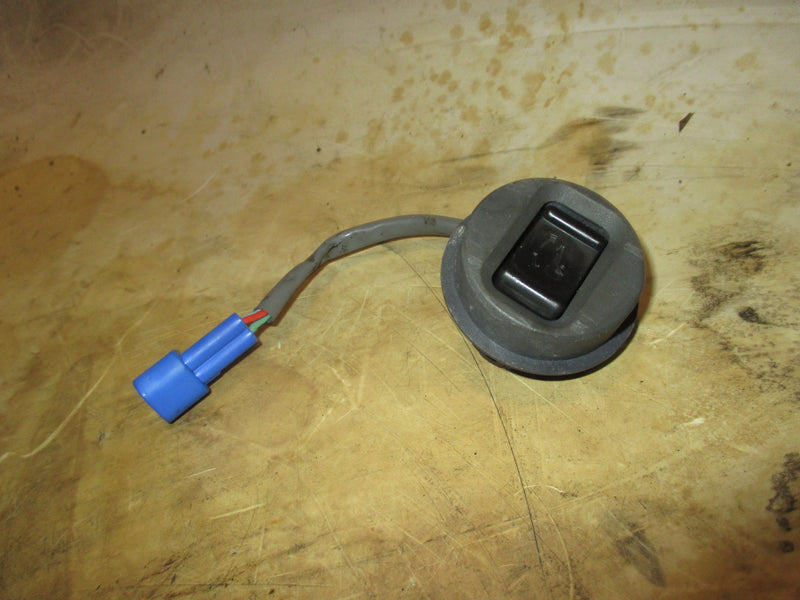 Yamaha 115hp 4 stroke outboard tilt trim switch (63D-82563-10)