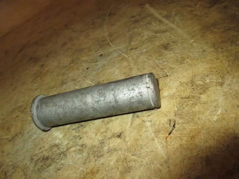 Yamaha 115hp 4 stroke outboard upper trim pin (64E-43126-00)