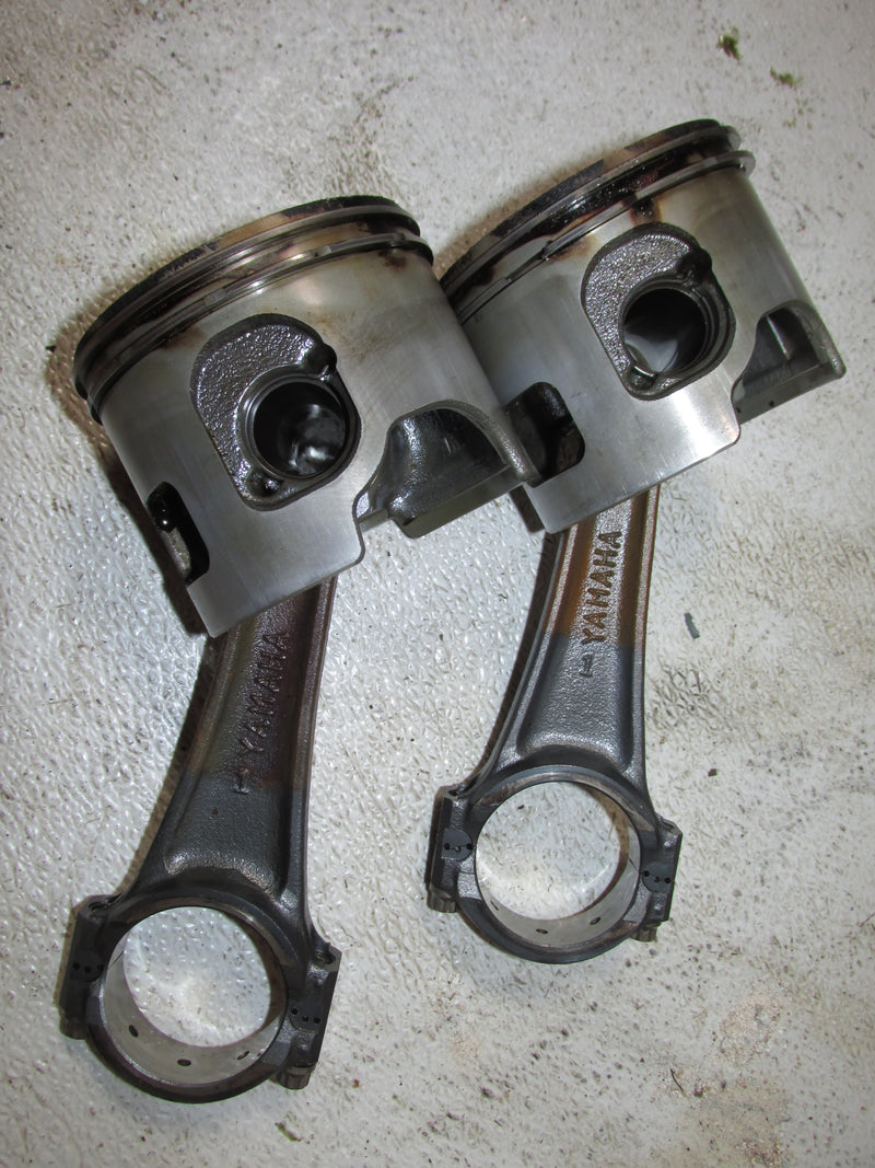 Yamaha 200hp HPDI 2 Stroke Outboard Port piston and rod set of 2 (68F-00)