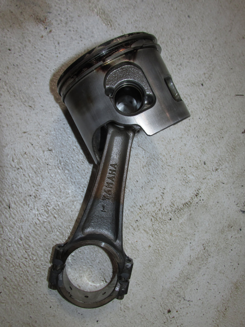 Yamaha 200hp HPDI 2 Stroke Outboard Port piston and rod set of 2 (68F-00)