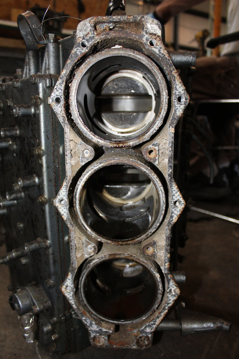 Yamaha 175HP 2 Stroke Outboard Crankcase Block