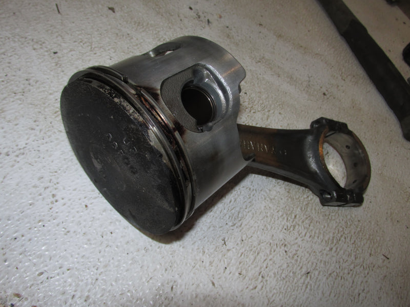 Yamaha 200hp HPDI 2 Stroke Outboard Port piston and rod set of 2 (68F-00)