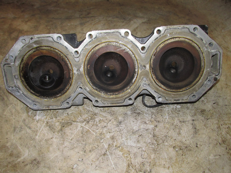 Mercury 225hp Optimax 2 stroke outboard Starboard Cylinder Head (900-858483-C2)