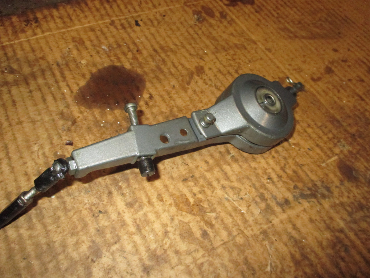 Yamaha 75hp 2 stroke outboard throttle arm (688-41631-01-94)