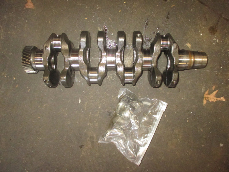 Suzuki DF115 115hp 4 stroke outboard Crankshaft (12220-90J01)