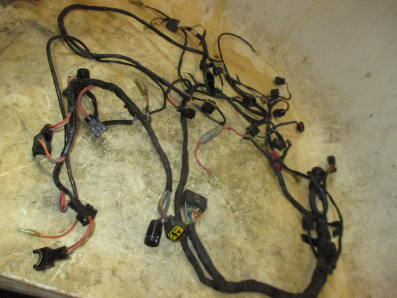 Yamaha 225hp 2 stroke outboard Engine Wiring Harness (65L-82590-00-00)