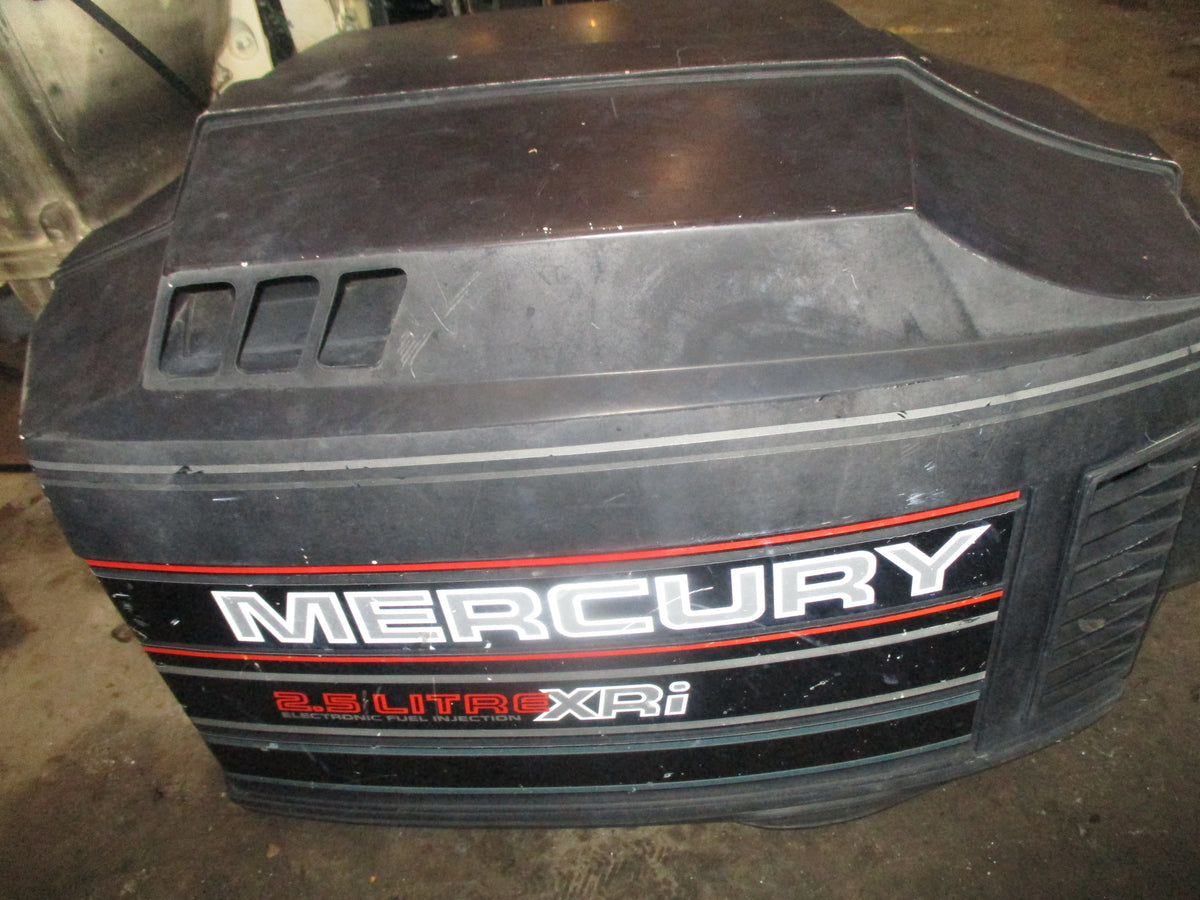 Mercury 2.5 liter XRI 250hp outboard top cowling
