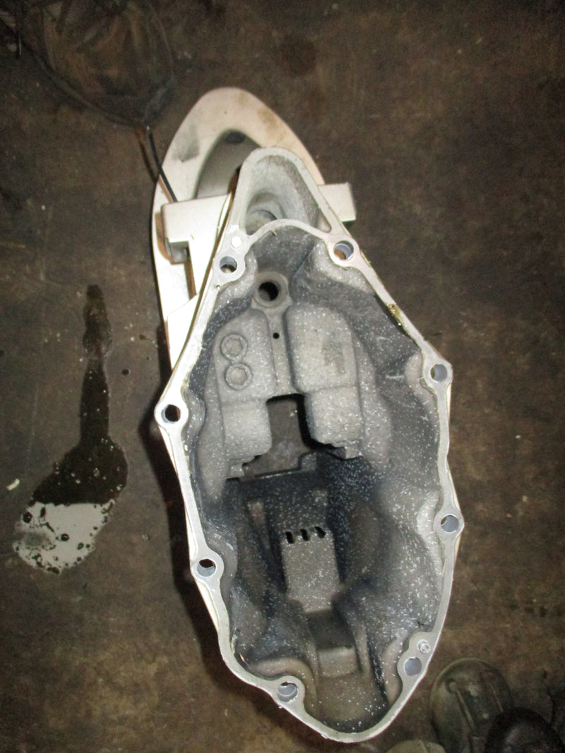 Honda BF135 outboard lower casing and oil pan (23170-ZY6-000ZA)