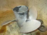 Load image into Gallery viewer, Suzuki DF115 115hp 4 stroke outboard 4 Blade Aluminum Propeller (3413-138-17)
