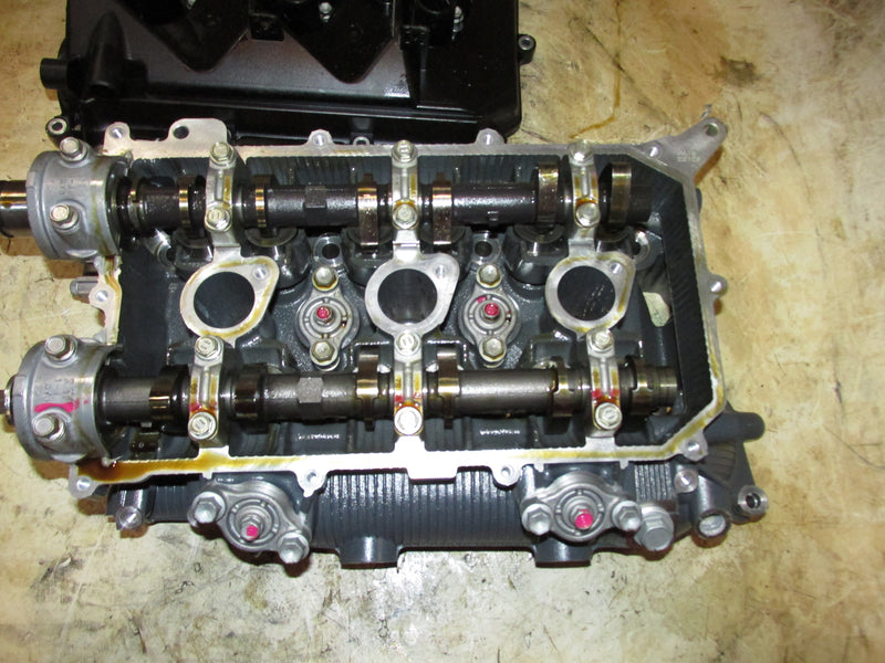 Yamaha 4.2L 300hp 4 Stroke Outboard Starboard Cylinder Head (6CB-11)