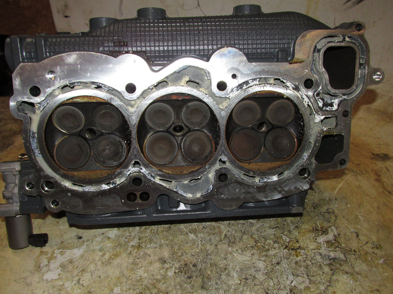 Yamaha 4.2L 300hp 4 Stroke Outboard Starboard Cylinder Head (6CB-11)