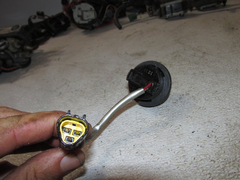 Yamaha 200hp HPDI 2 Stroke Outboard Tilt trim unit switch (6R3-82563-00-00)