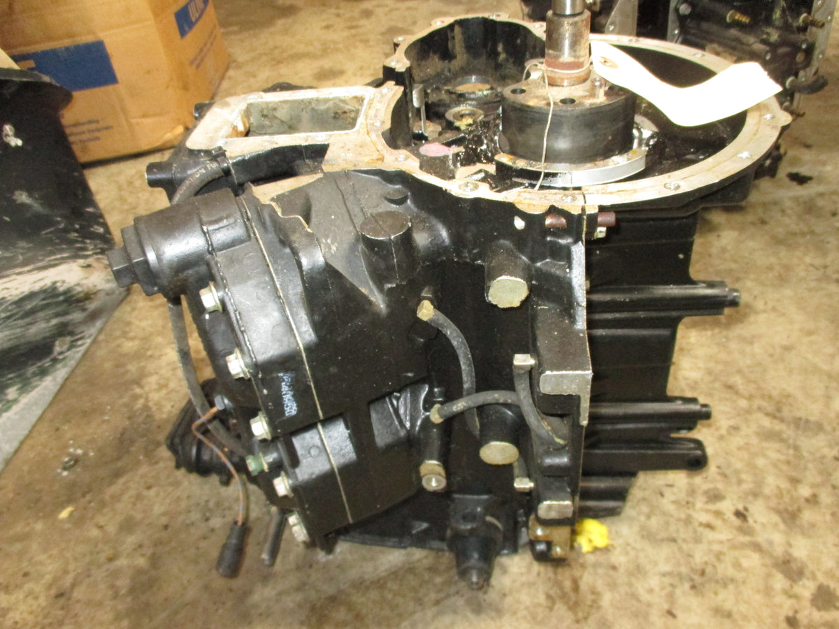 Johnson 90hp 2 stroke outboard crankcase powerhead