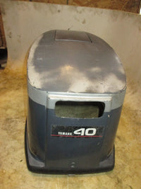 Load image into Gallery viewer, Yamaha 40hp 2 Stroke outboard Top Cowling
