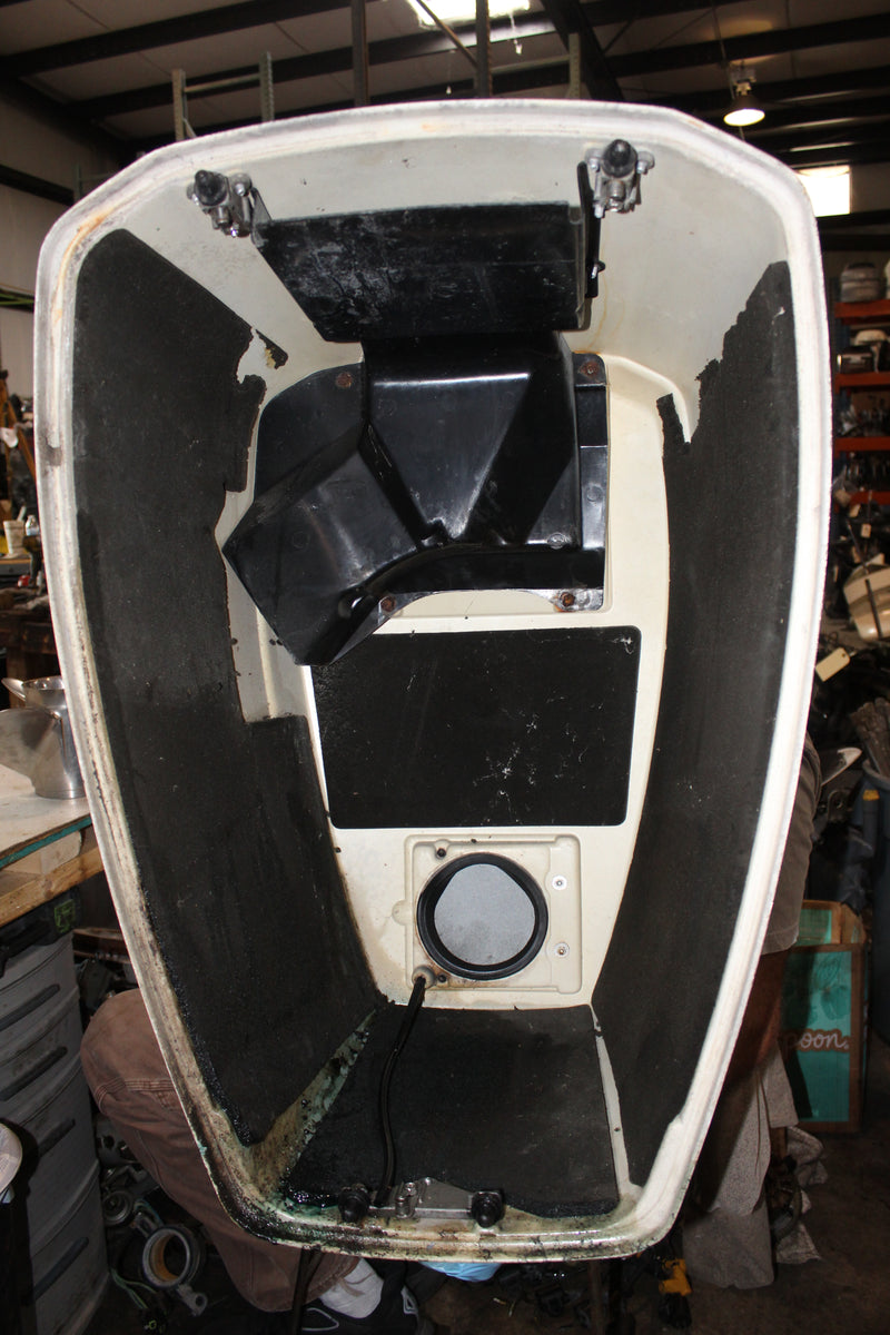 Suzuki DT150 150hp Outboard Top Cowling