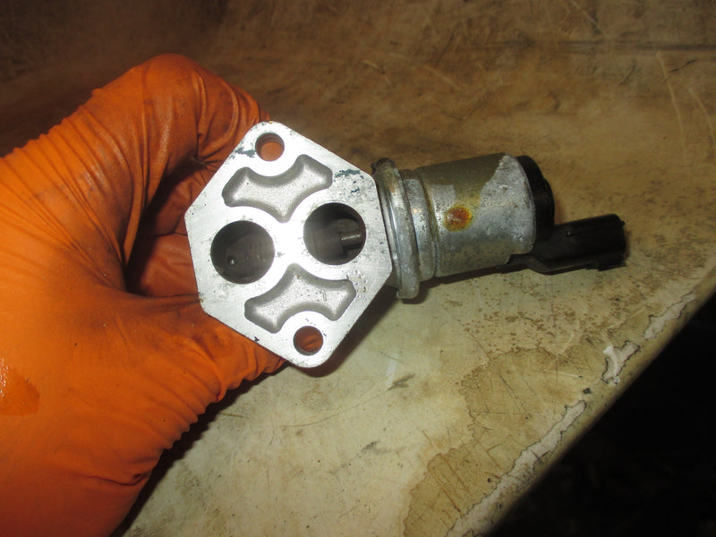Suzuki DF115 115hp 4 stroke outboard IAC Valve (18137-77E00)