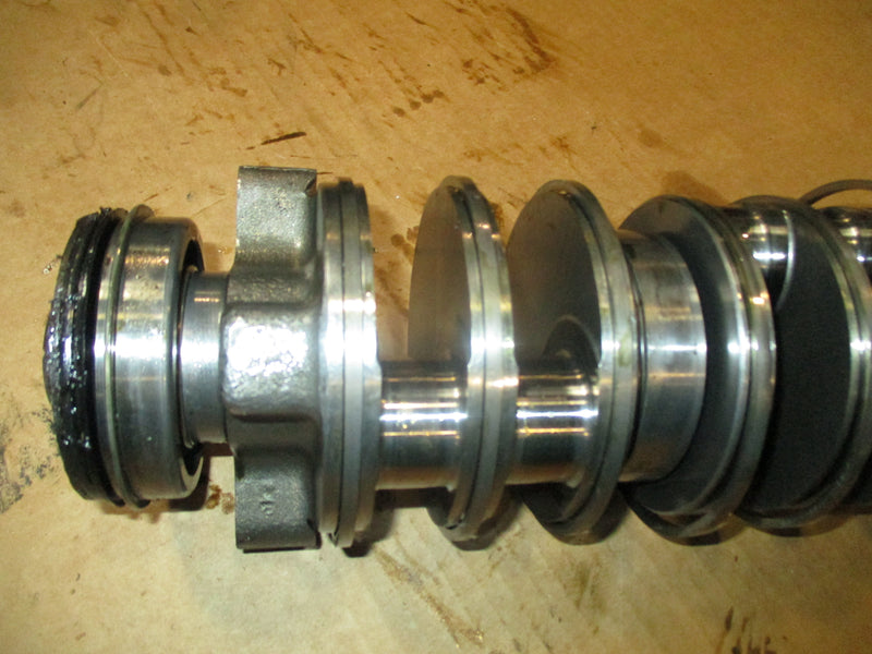 Johnson 150hp 2 stroke outboard crankshaft (435317)