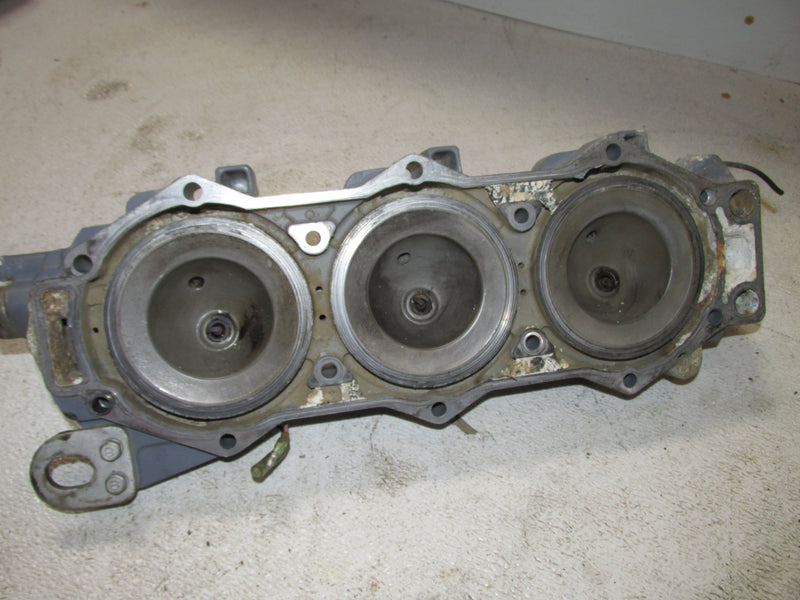 Yamaha 200hp HPDI 2 Stroke Outboard Starboard cylinder head (68F-00)