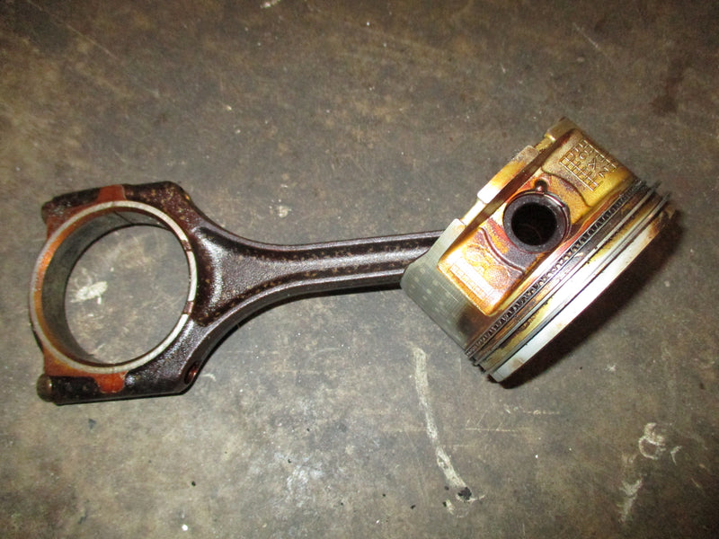 Honda BF250 outboard piston and rod (ZX2)