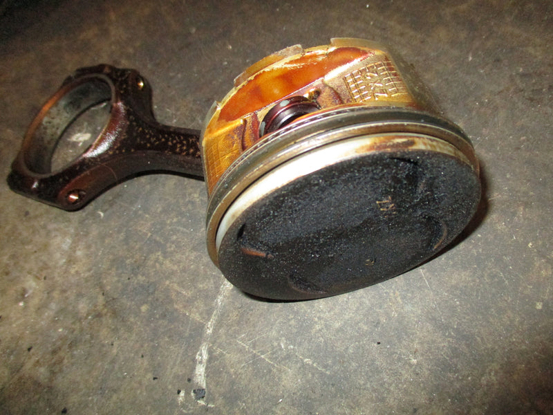 Honda BF250 outboard piston and rod (ZX2)