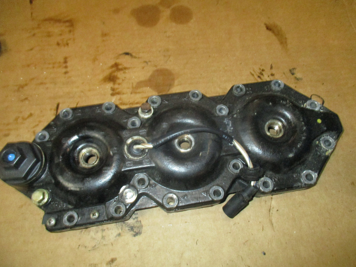 Johnson 150hp 2 stroke outboard cylinder head (337548)