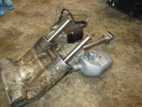 Load image into Gallery viewer, Johnson 90hp 2 stroke outboard tilt trim unit
