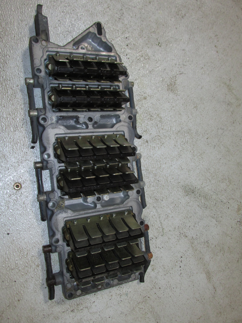 Yamaha 200hp HPDI 2 Stroke Outboard Intake manifold/reeds (65L-13610-01-00)