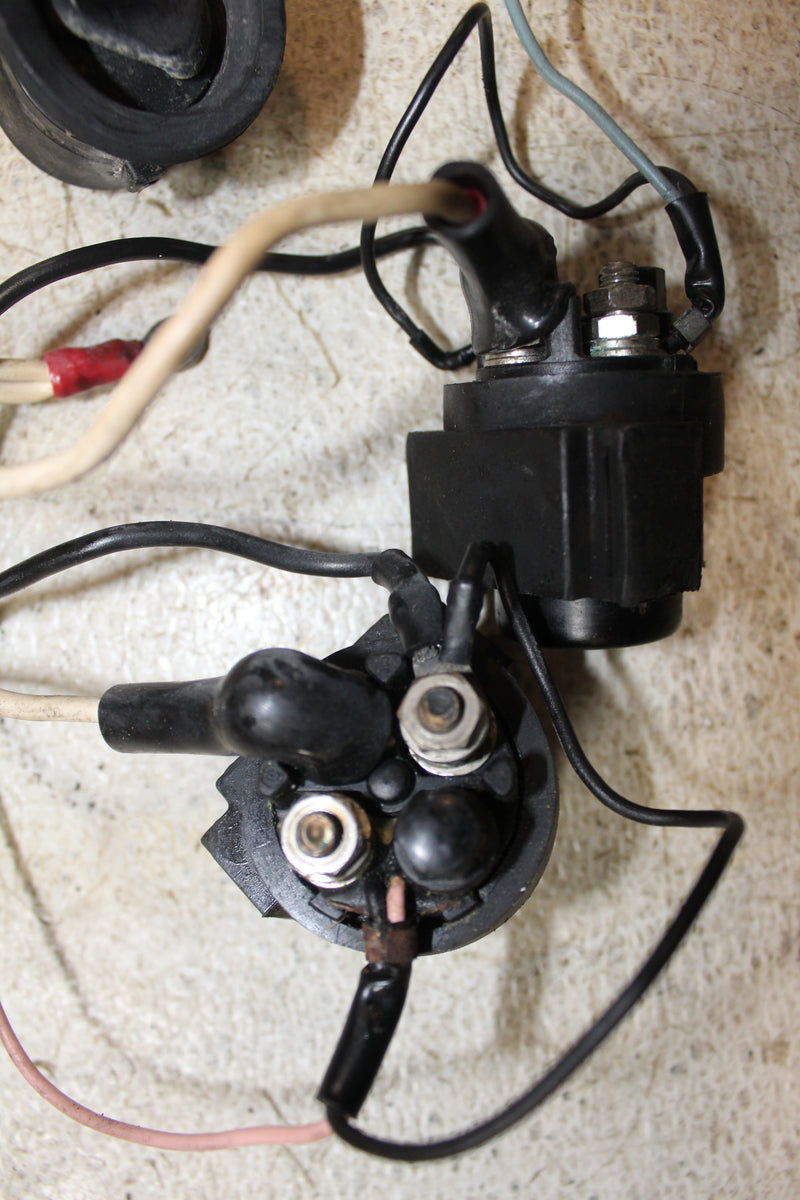 Suzuki DT150 150hp Outboard Tilt Trim Relay and Switch (38410-94551)