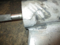 Load image into Gallery viewer, Yamaha 115hp 2 stroke outboard 20 inch shaft lower unit
