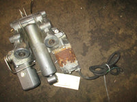 Load image into Gallery viewer, Yamaha 115hp 2 stroke outboard tilt trim unit
