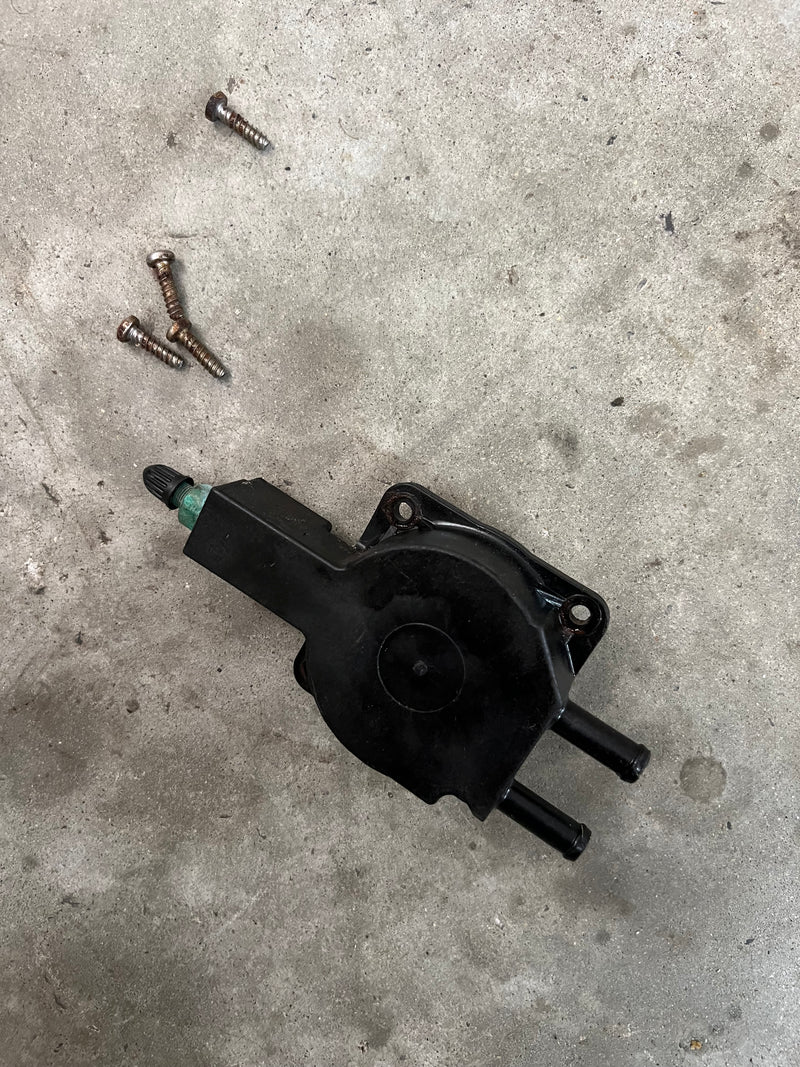 Evinrude Etec 2 stroke outboard VST bottom