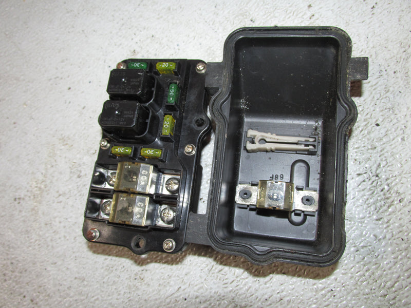 Yamaha 200hp HPDI 2 Stroke Outboard Fuse box (68F-82170-01-00)