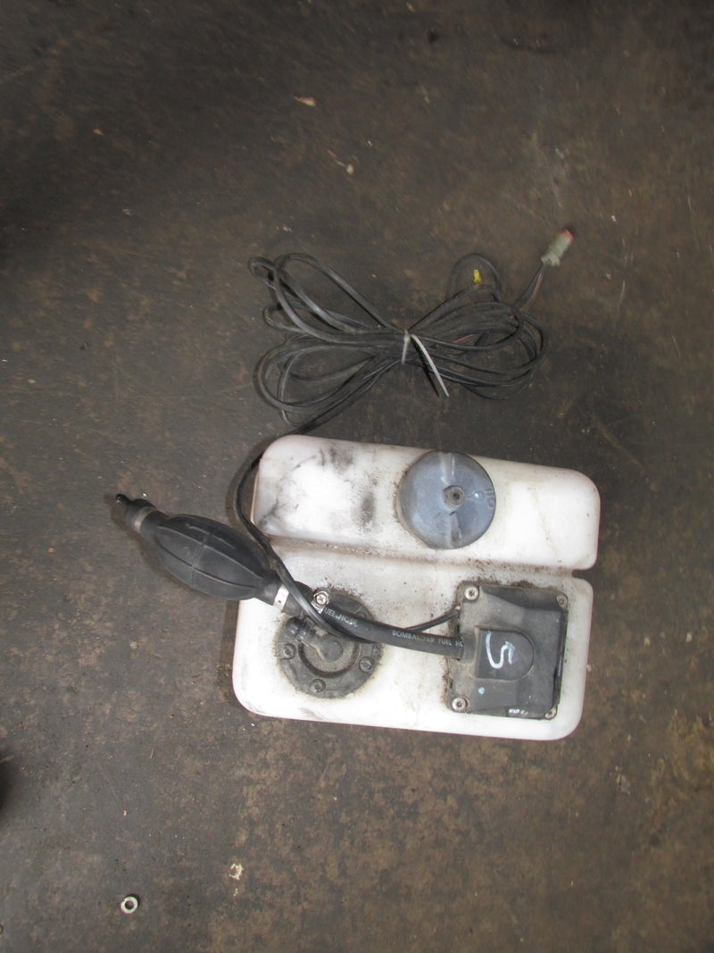 Johnson/evinrude Outboard BRP Dual hose oil tank