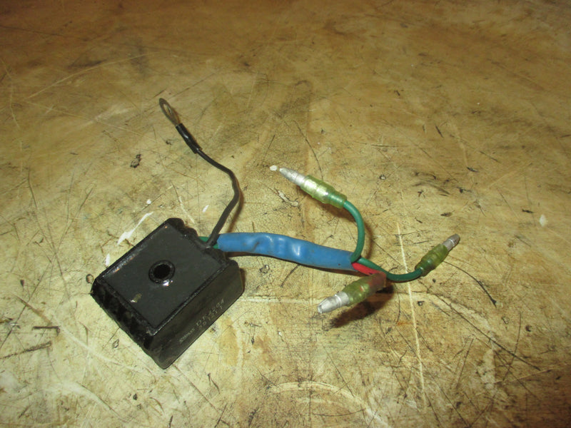 Yamaha 40hp 2 Stroke outboard Rectifier Regulator (664-81970-61-00)