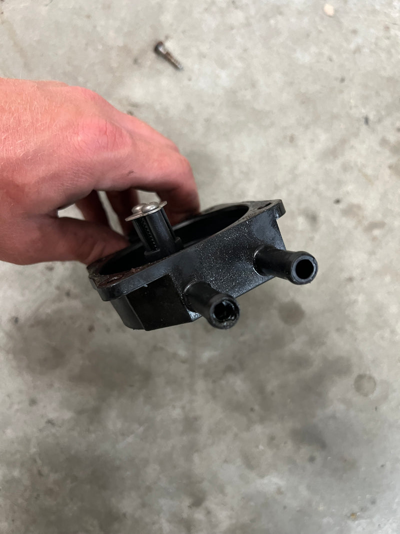 Evinrude Etec 2 stroke outboard VST bottom