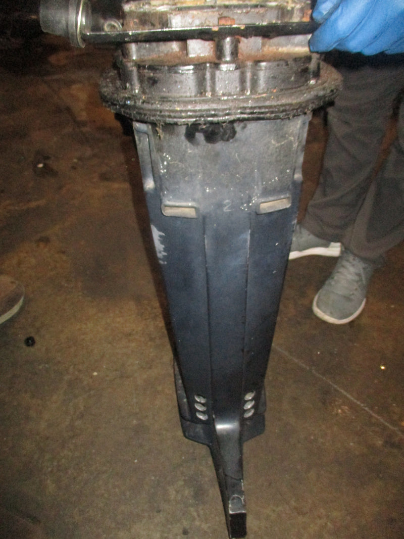 Mercury 2.5 liter XRI 200hp outboard 25" midsection