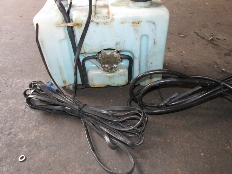 Yamaha Outboard 10.5L Remote oil tank W/harness