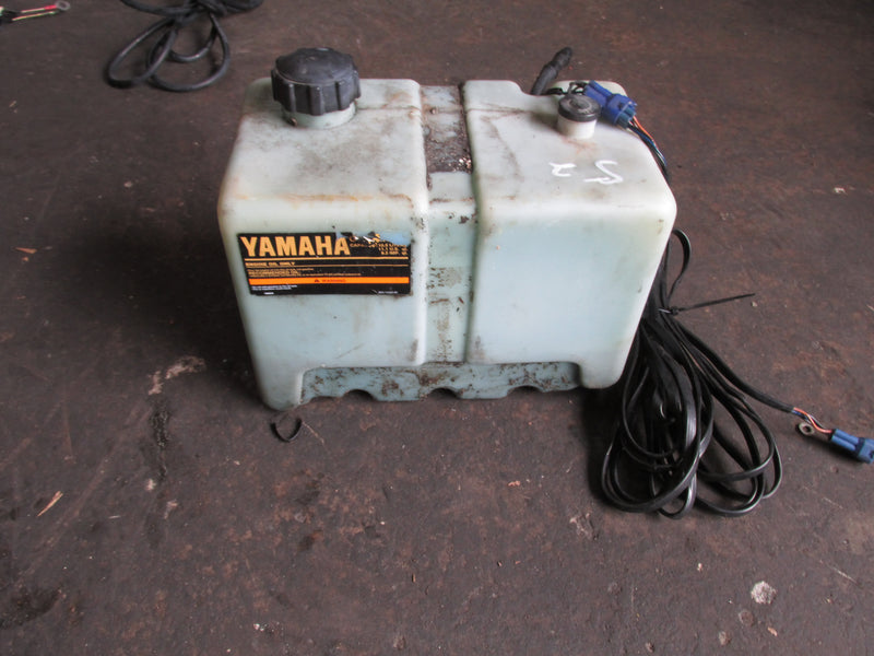 Yamaha Outboard 10.5L Remote oil tank W/harness