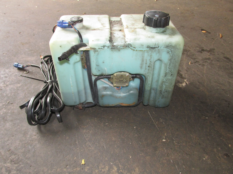 Yamaha Outboard 10.5L Remote oil tank W/harness