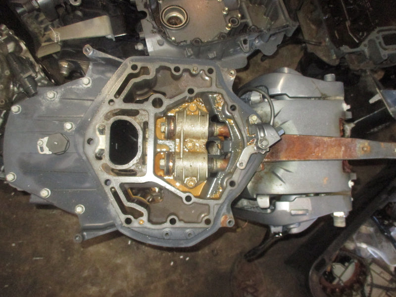 Yamaha 250hp 4 stroke outboard 25 Inch Midsection