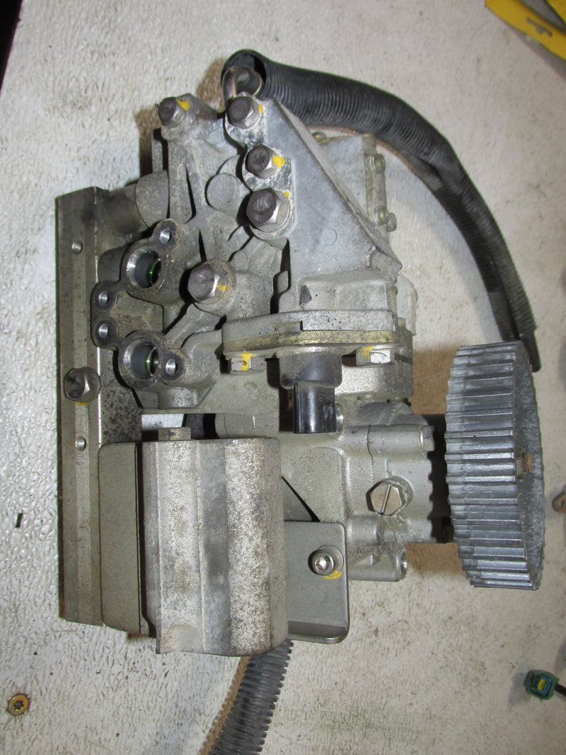 Yamaha 200hp HPDI 2 Stroke Outboard Fuel injection pump (68F-13910-00)