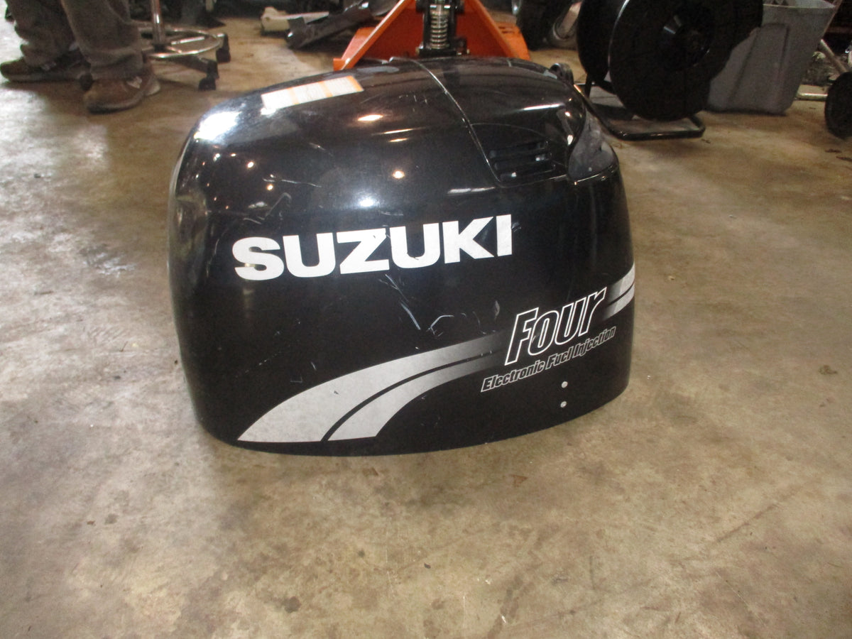 Suzuki DF90 outboard top cowling