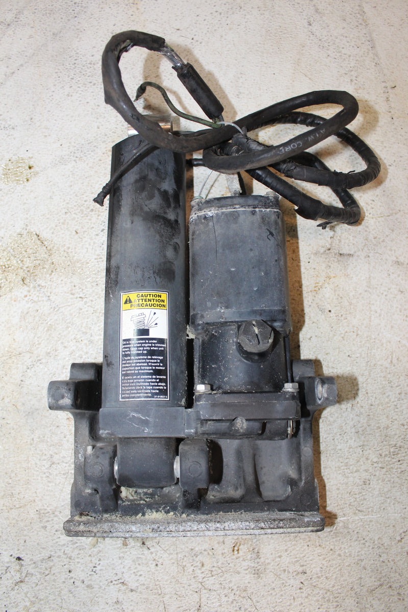 Mercury Mariner 75hp 2 Stroke Outboard Tilt Trim Unit (99659)