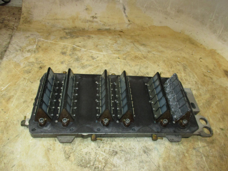 Mercury optimax 225hp 2 stroke outboard intake manifold with fiberglass reeds