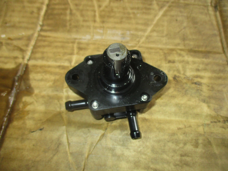 Suzuki DF140A outboard fuel pump (15100-90J11)
