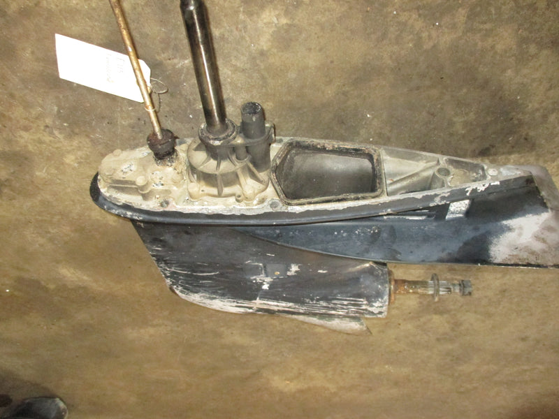 Evinrude 115hp 2 stroke 60 degree outboard 20 inch lower unit